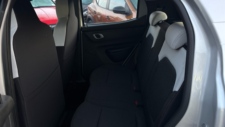 Dacia Spring 27kWh Expression 65 48kW 5dr Auto Electric Hatchback